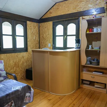 Kuca Na Drvetu Holiday home Novi Becej